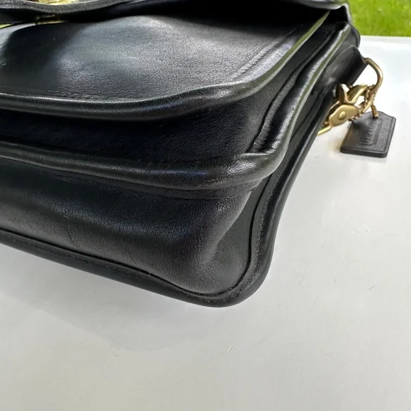 Vintage Coach 5130 Black Leather Station Satchel Crossbody Bag Brass Hardware - Picture 11 of 16